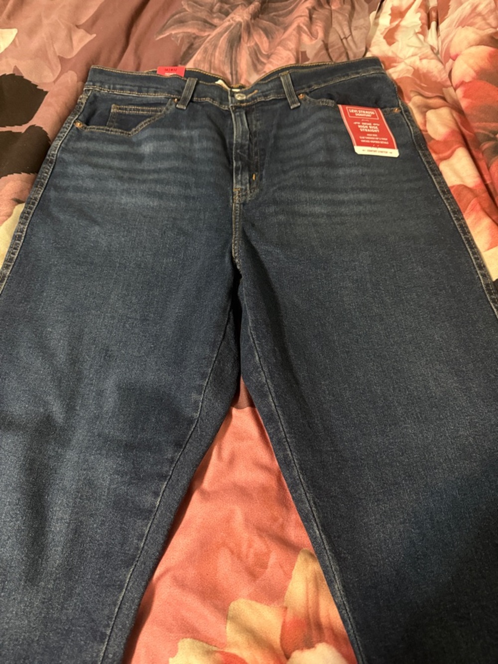 Signature by Levi Strauss Straight-Leg Jeans in Dark Blue